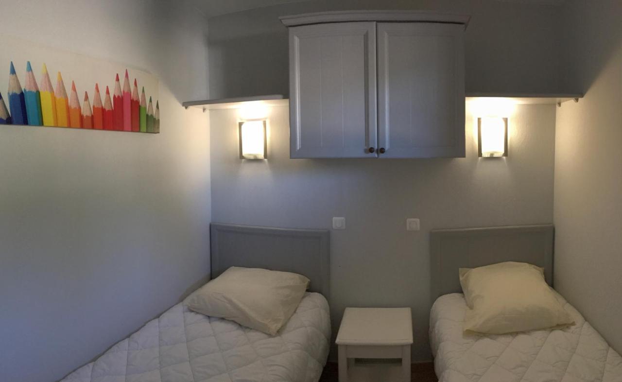 Studio Sur Le Domaine Du Golf De Pont Royal Mallemort Exteriör bild