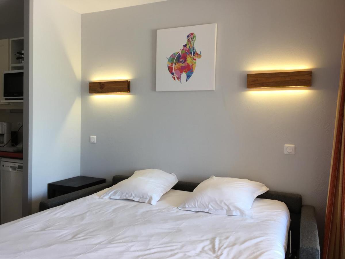 Studio Sur Le Domaine Du Golf De Pont Royal Mallemort Exteriör bild